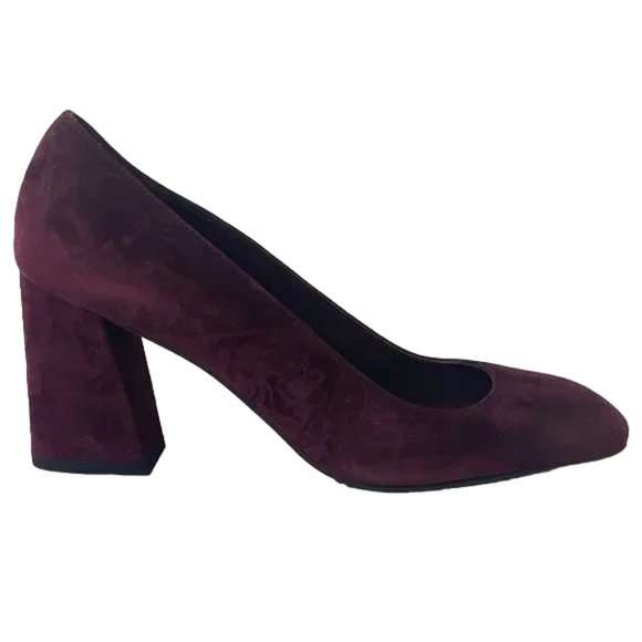 NIB STUART WEITZMAN MARY SUEDE PUMPS - Picture 2 of 8